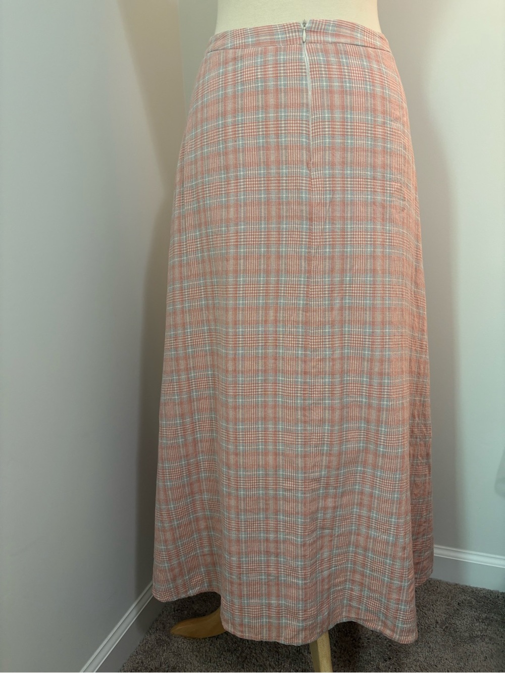 Plaid Maxi Skirt with Side Slit - Picture 7 of 12